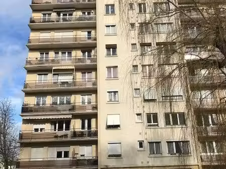 beau 3 pièces vue dégagée à saint maur