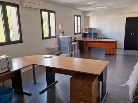 bureau/local 50 m²