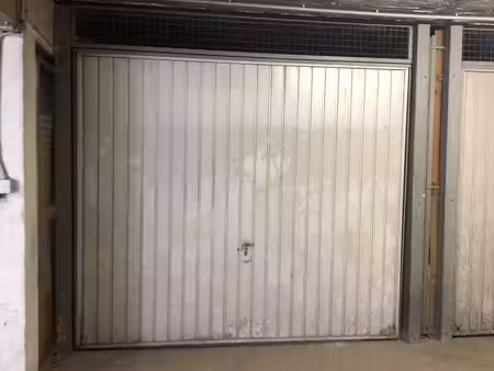 parking à louer