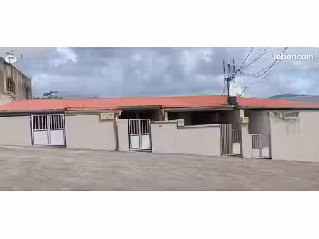 ensemble de 4 logements