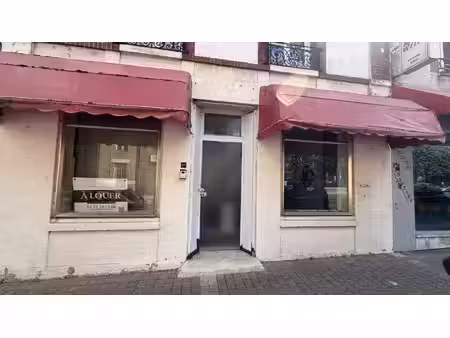 local commercial à louer
