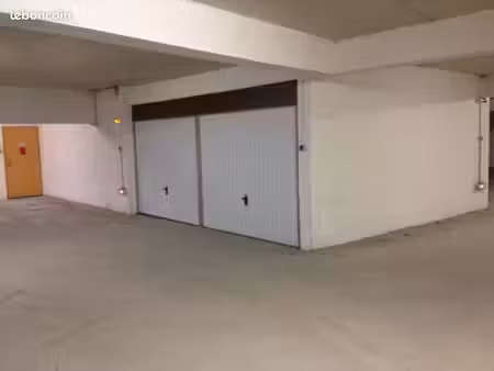 deux box à vendre