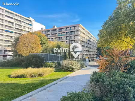 appartement 4 pièces 77 m²