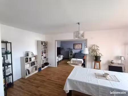 appartement t5 lumineux 97m² avec balcon  parking et cave – angoulême (les essarts)