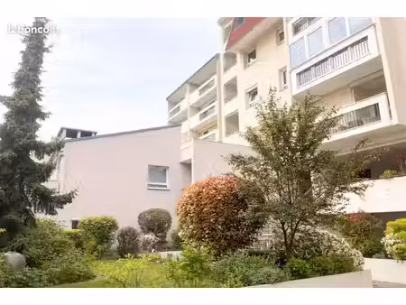 appartement 3 pièces 70 m²