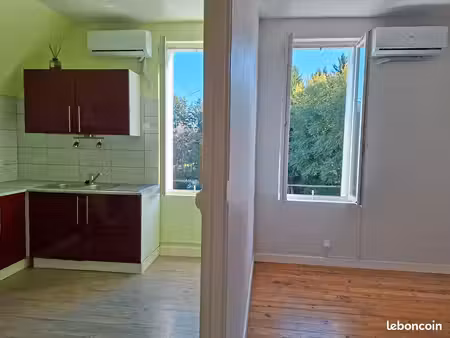 appartement t2 semi équipé de 38 m2 : 420 euros (garage en option)