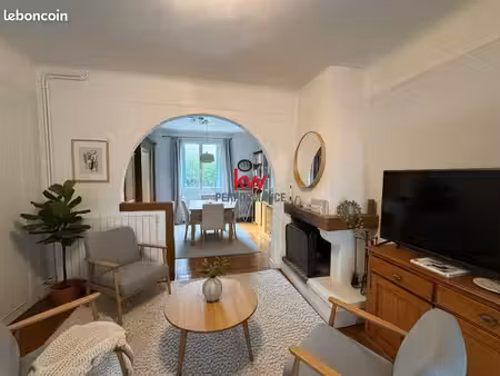 maison 4 pièces 75 m²
