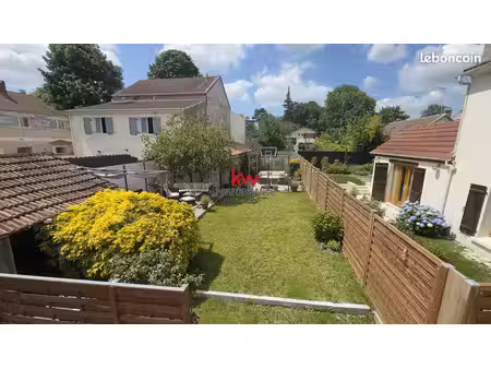 maison 6 pièces 131 m²