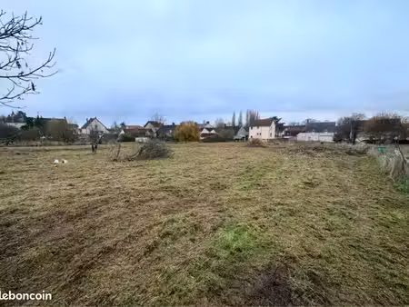 terrain constructible 4122m2