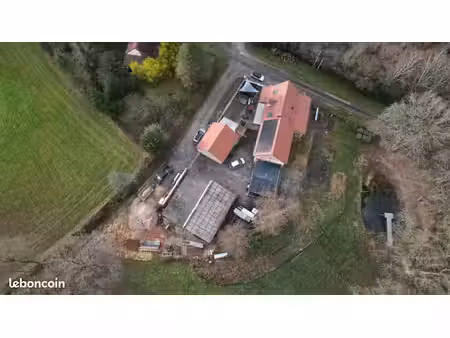 propriété + petit chalet independant pour locatif ou perso