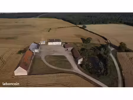 corps de ferme - à rénover