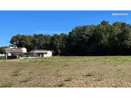 terrain à bâtir de 449 m2 au prix de 130000 à les mathes (17)
