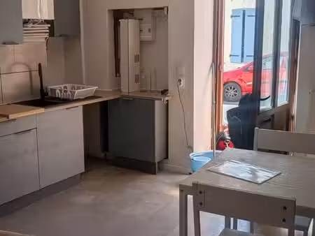 maison de ville refaite a neuf 40 m² proche centre ville