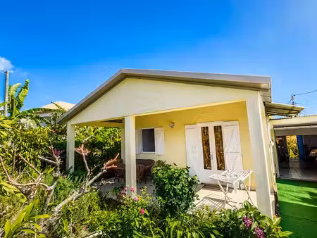 maison t3 de 60 m² sur 367 m² de terrain – sainte-anne