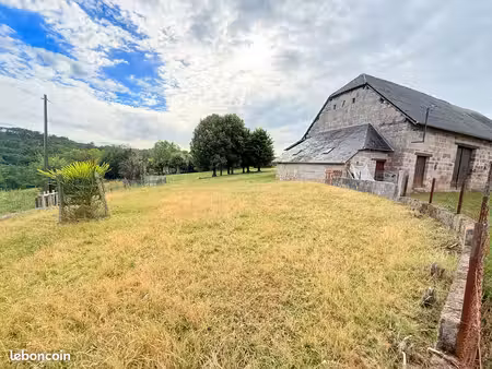 ? corps de ferme atypique – aux portes de brive-la-gaillarde