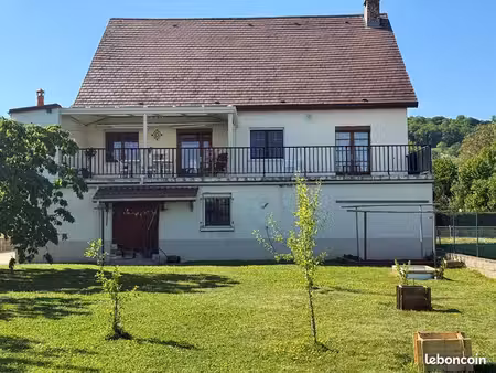 maison 6 pièces 156 m²