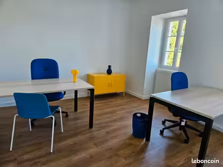 bureau / espace de travail 2 postes – sombernon  tout équipé
