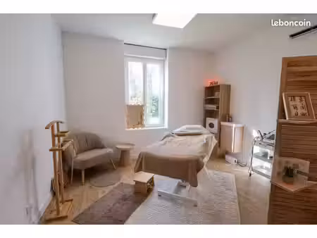 cabine / bureau dans cabinet médecine douce