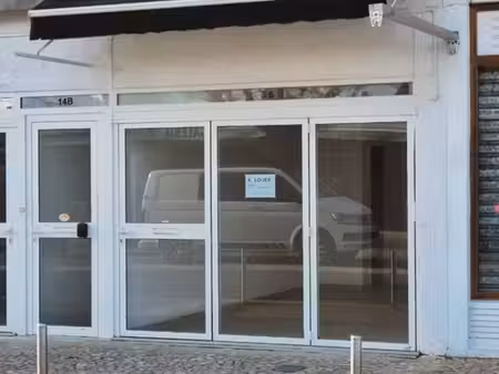 local commercial 20m2 st palais sur mer