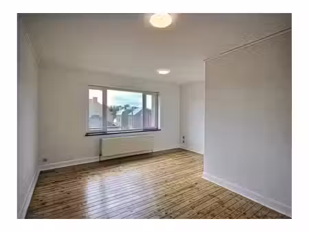 appartement à louer à rue de forchies 50 fontaine-l'évêque (vbe63515)