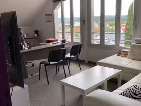 bureau 84 m² maison indépendante
