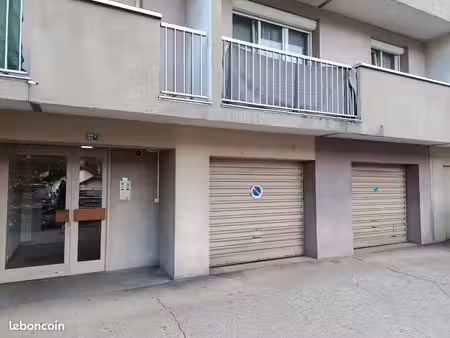 garage fermé à vendre – rue de trey – besançon
