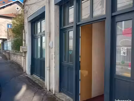 a louer local professionnel