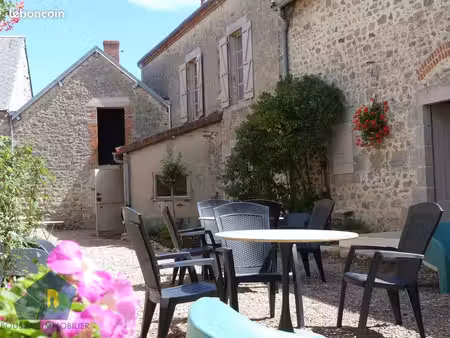 maison 8 pièces 250 m²