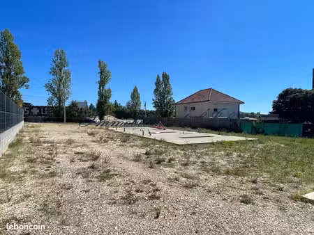 terrain 1205 m² trélissac