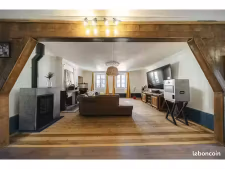 appartement 5 pièces 226 m²