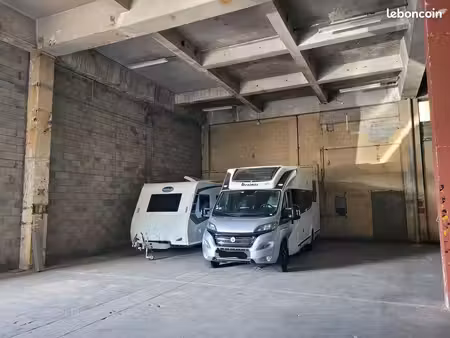 location place camping car ou box sécurisés pour voiture