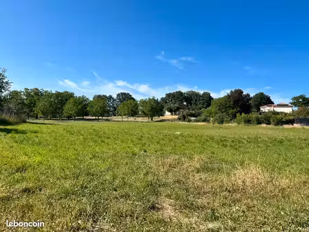 magnifique terrain de 4000 m2 - potentiel de division en 2 lots de 2000 m2