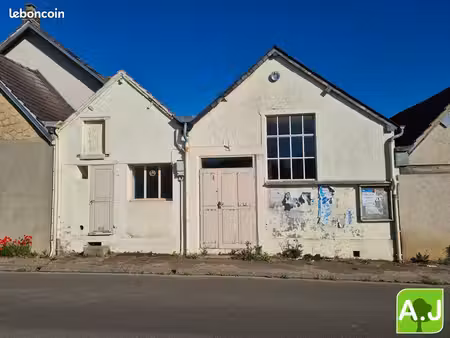 maison 2 pièces 65 m²