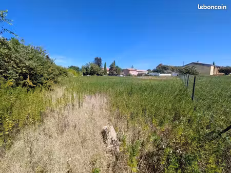terrain 1 813 m² livron sur drome