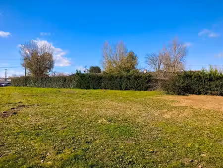 terrain constructible viabilisé à vendre