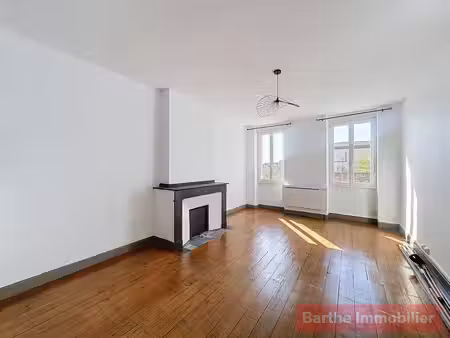 triplex à louer