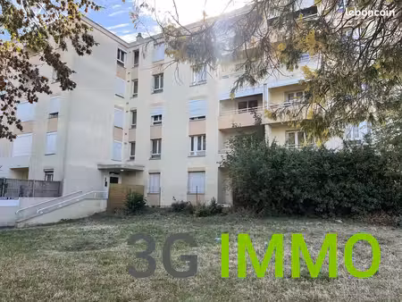 appartement 2 pièces 52 m² avec jardinet | dreux quartier des bâtes