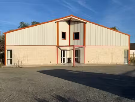 local d’activités / artisanal et entrepôt 485 m2