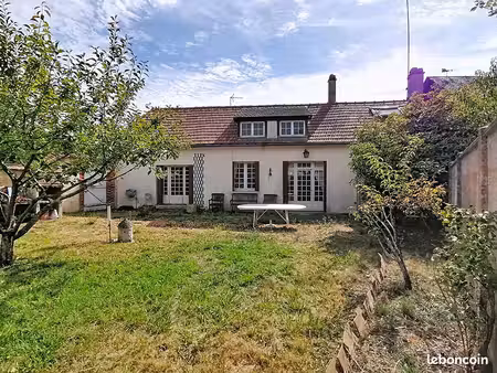 longère 6 pièces 110 m²