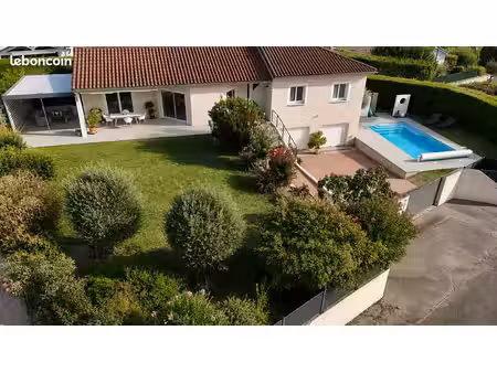 maison d’habitation aux belles prestations