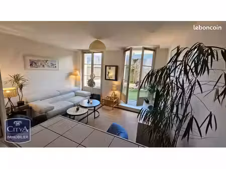 appartement à vendre  rdc  hypercentre chartres  44 m2
