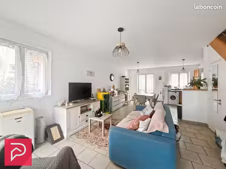 maison 3 pièces 73 m²