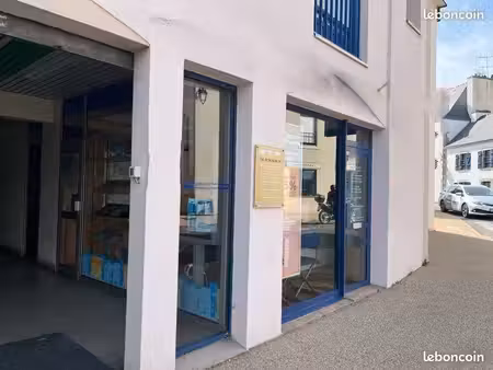 local commercial