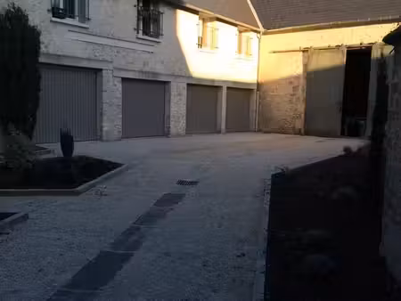 garage pour camping car -caravanne- voiture