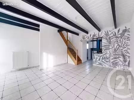 maison 3 pièces 53 m²