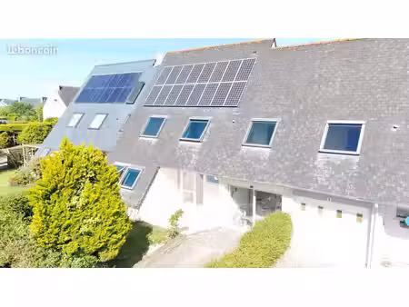 maison 8 pièces 133 m²