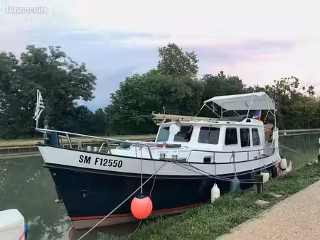 péniche entièrement équipée 11/3.8m
