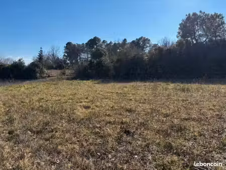 terrain 450 m² saint julien de peyrolas