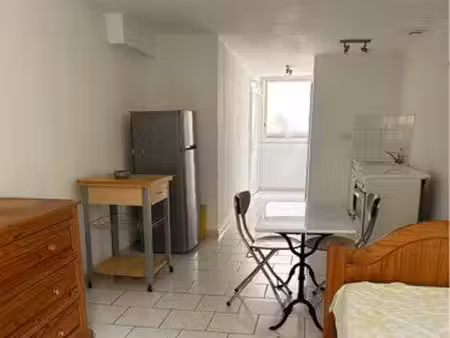 studio 38 m2 lumineux cv