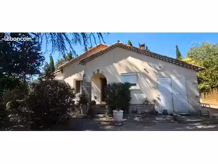 maison en pierre